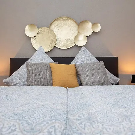 Kaliva Apartman Bullay