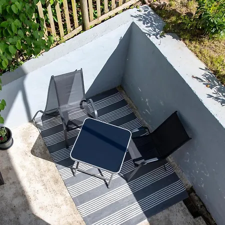 Kaliva Apartman Bullay